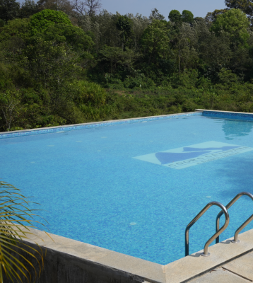 Coorg_resort_with_swimming_pool